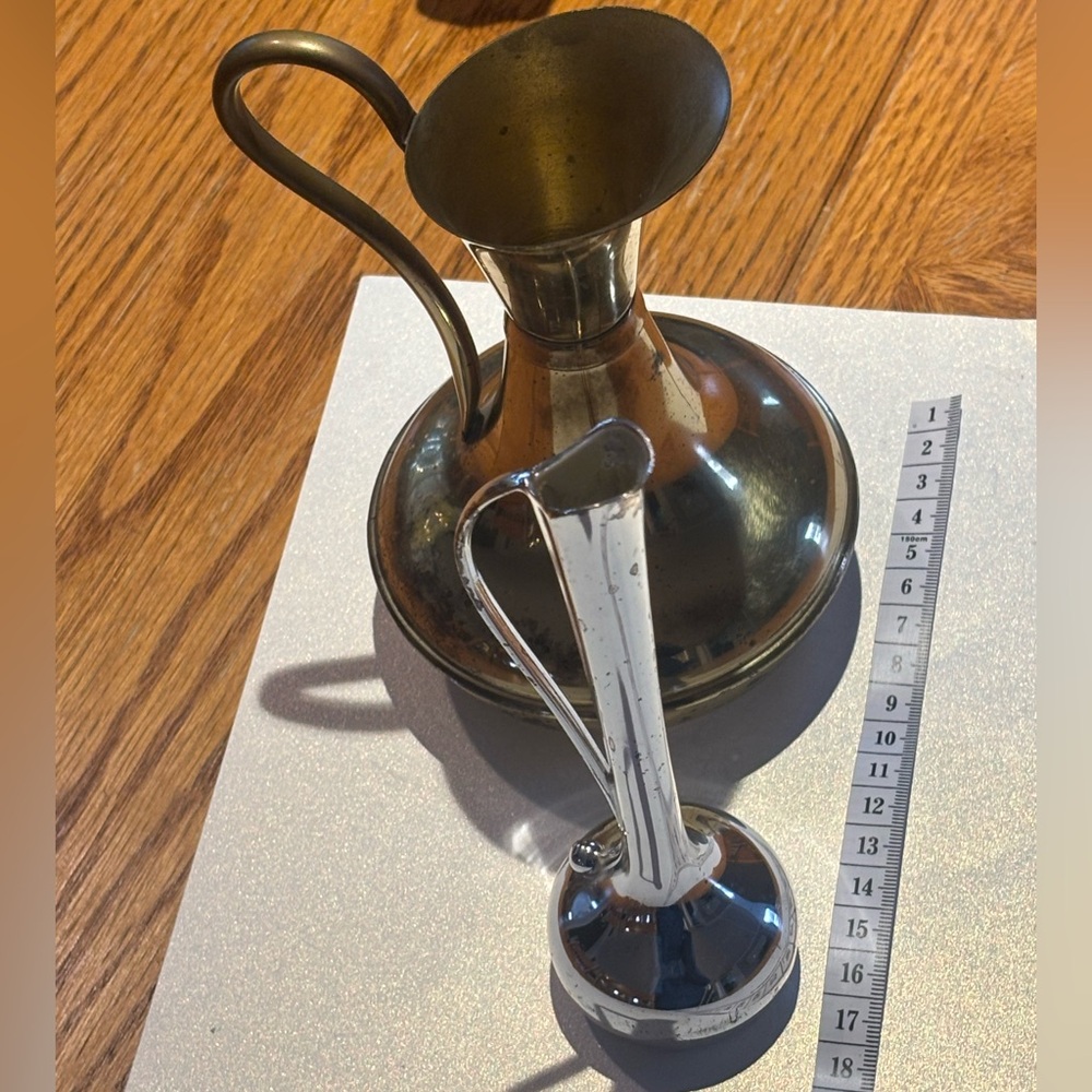 Married Set of 2 Gold- and Silver-Tone Pitcher-Style Metal Vases - Picture 10 of 12